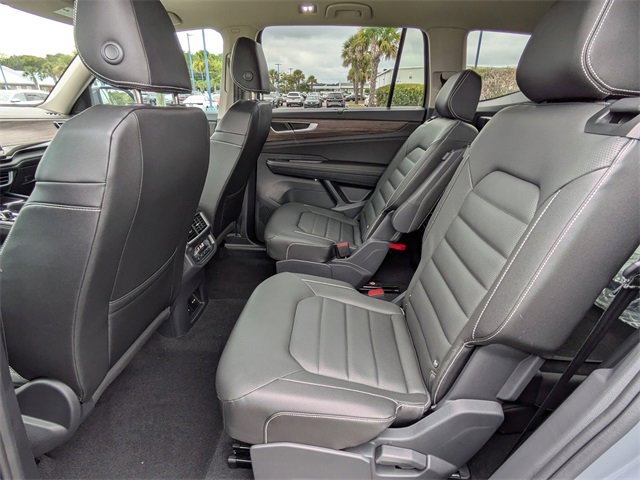 New 2026 Volkswagen Atlas SEL image 14