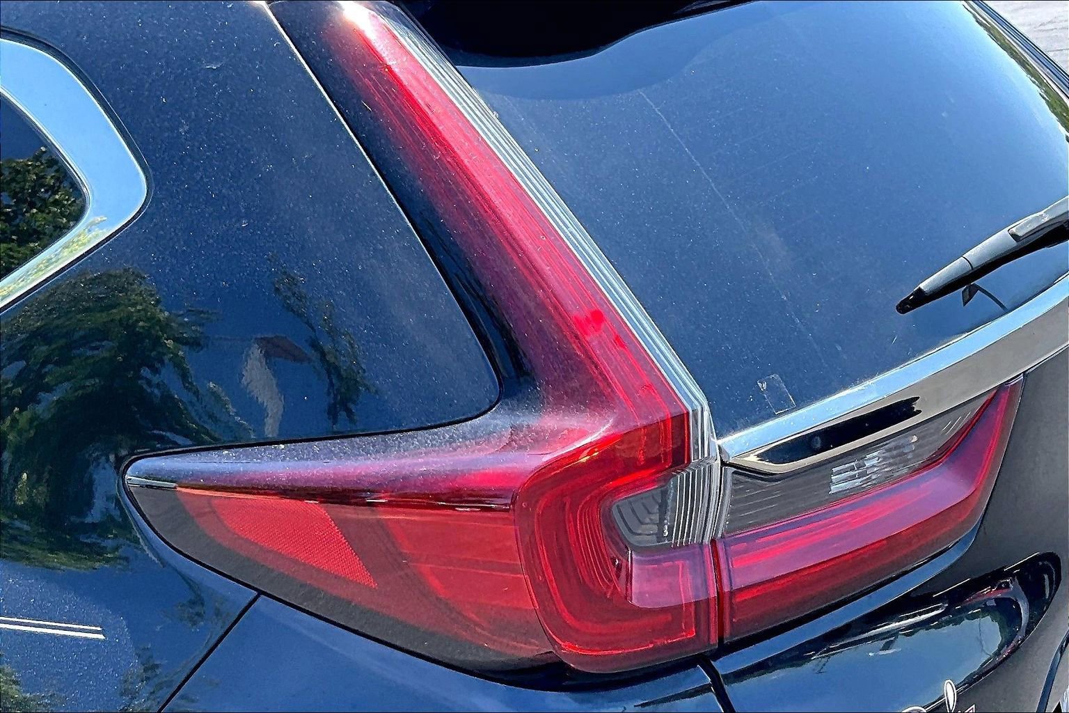 Used 2020 Honda CR-V Touring image 23