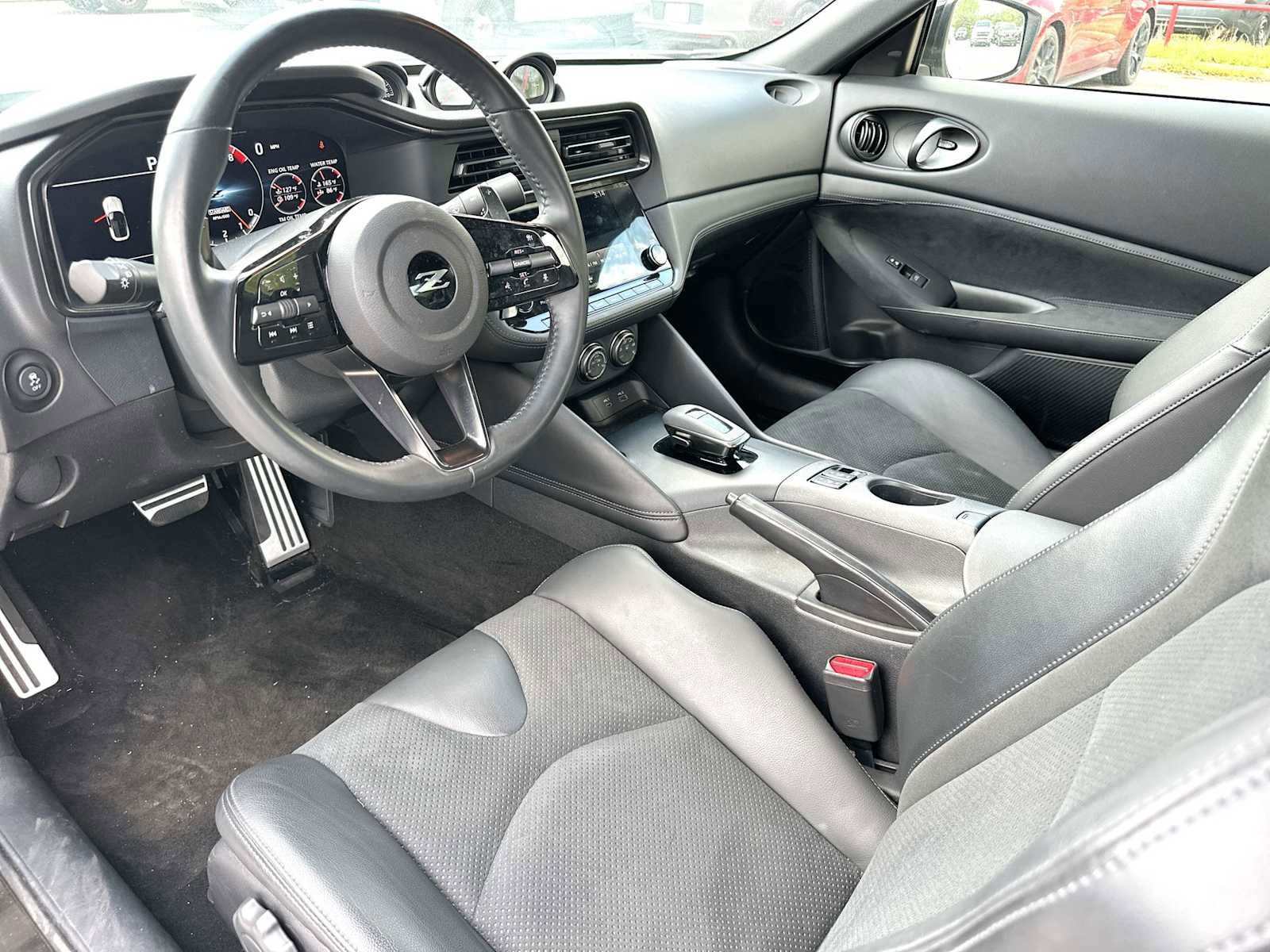 Used 2024 Nissan Z Performance w/ Floor Mat Package RWD image 18