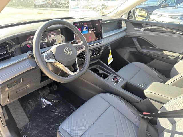 New 2026 Volkswagen Tiguan SE image 11