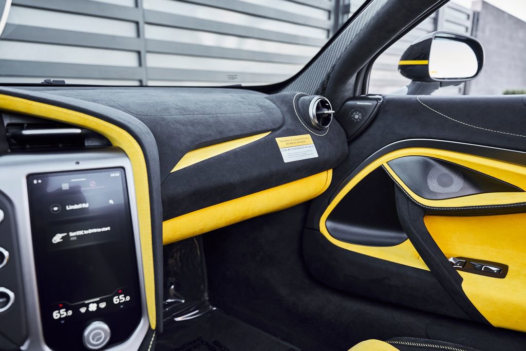 Used 2026 McLaren 750S Spider image 77