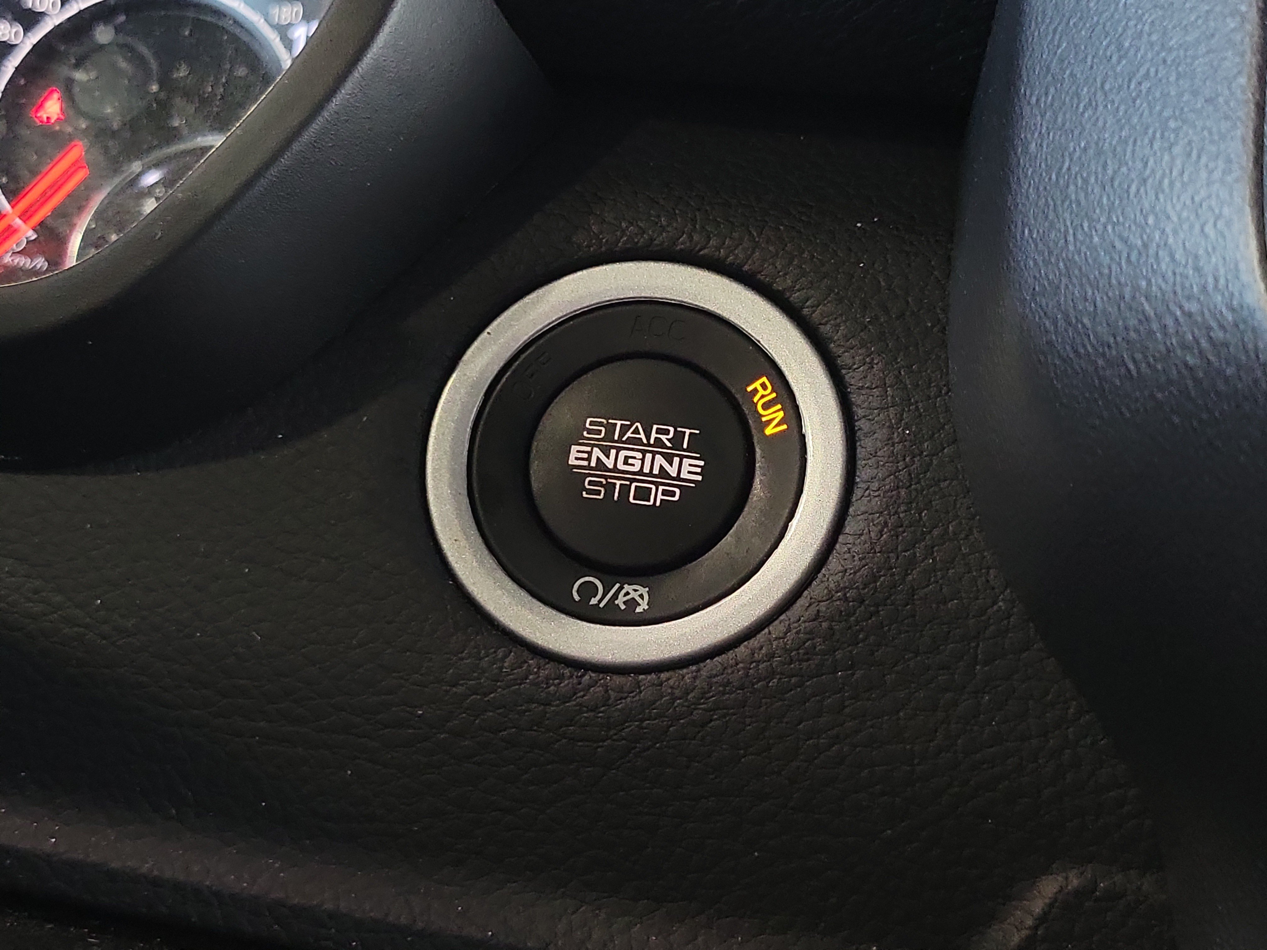 Used 2023 RAM 1500 Laramie AWD/4WD image 30