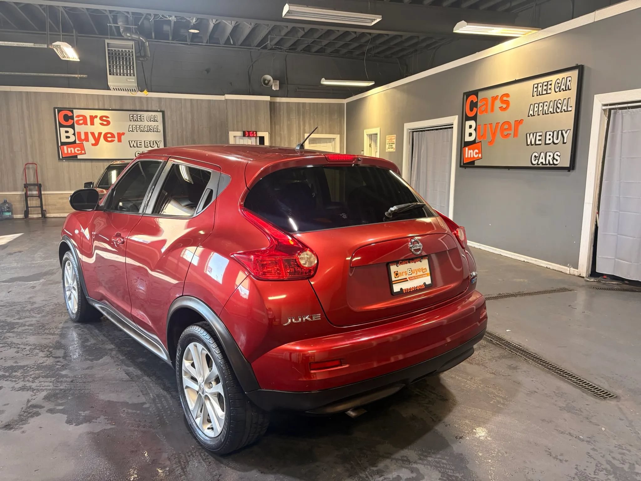 Used 2012 Nissan Juke S AWD/4WD image 4