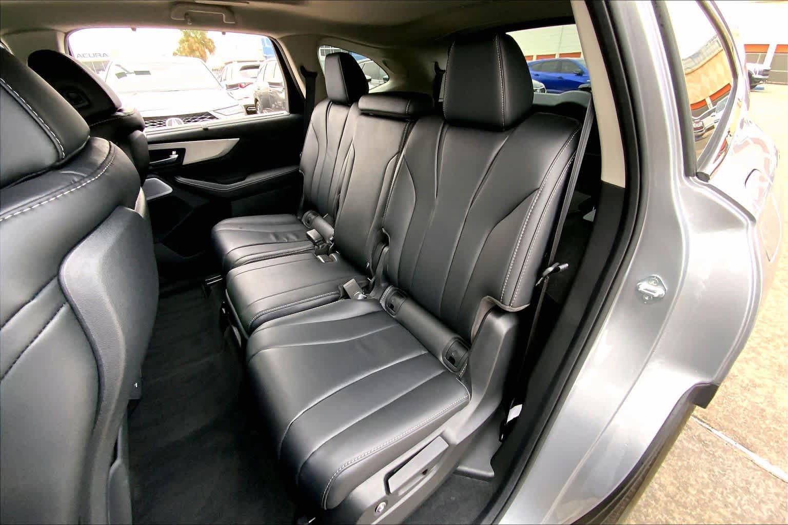 Used 2026 Acura MDX FWD w/ Technology Package image 28