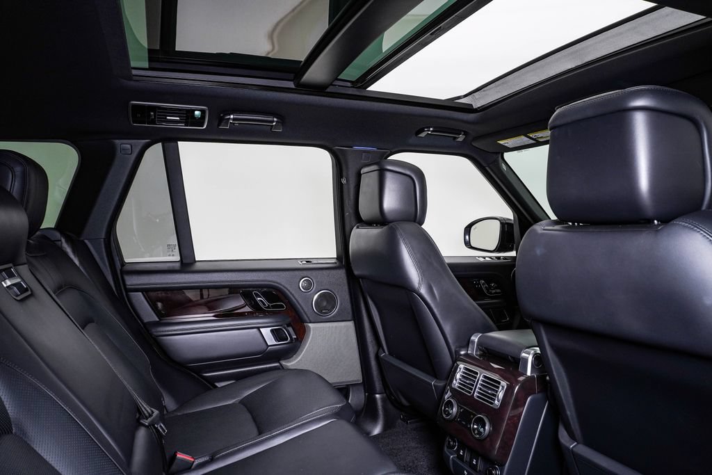 Used 2019 Land Rover Range Rover Supercharged AWD/4WD image 15