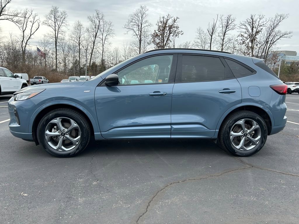 Used 2023 Ford Escape ST-Line w/ Tech Pack #1 image 4
