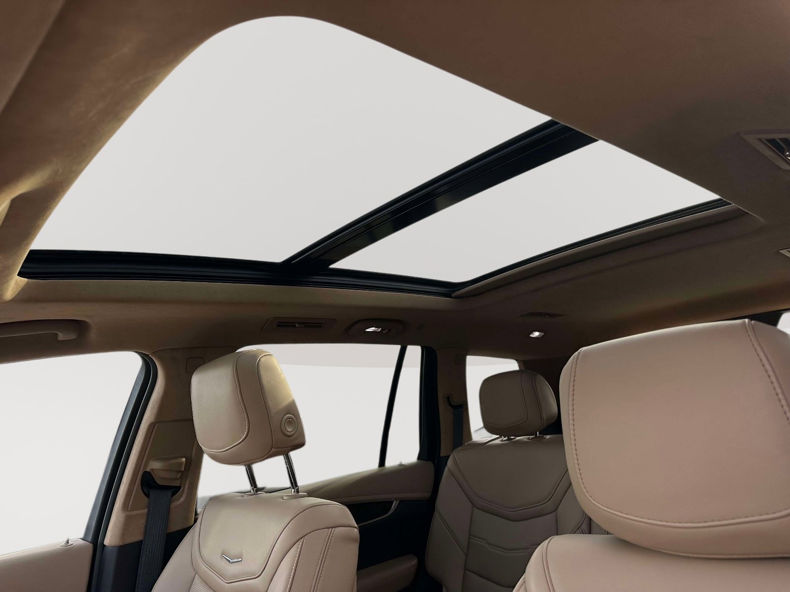 Certified 2023 Cadillac XT6 Premium Luxury w/ Platinum Package image 8