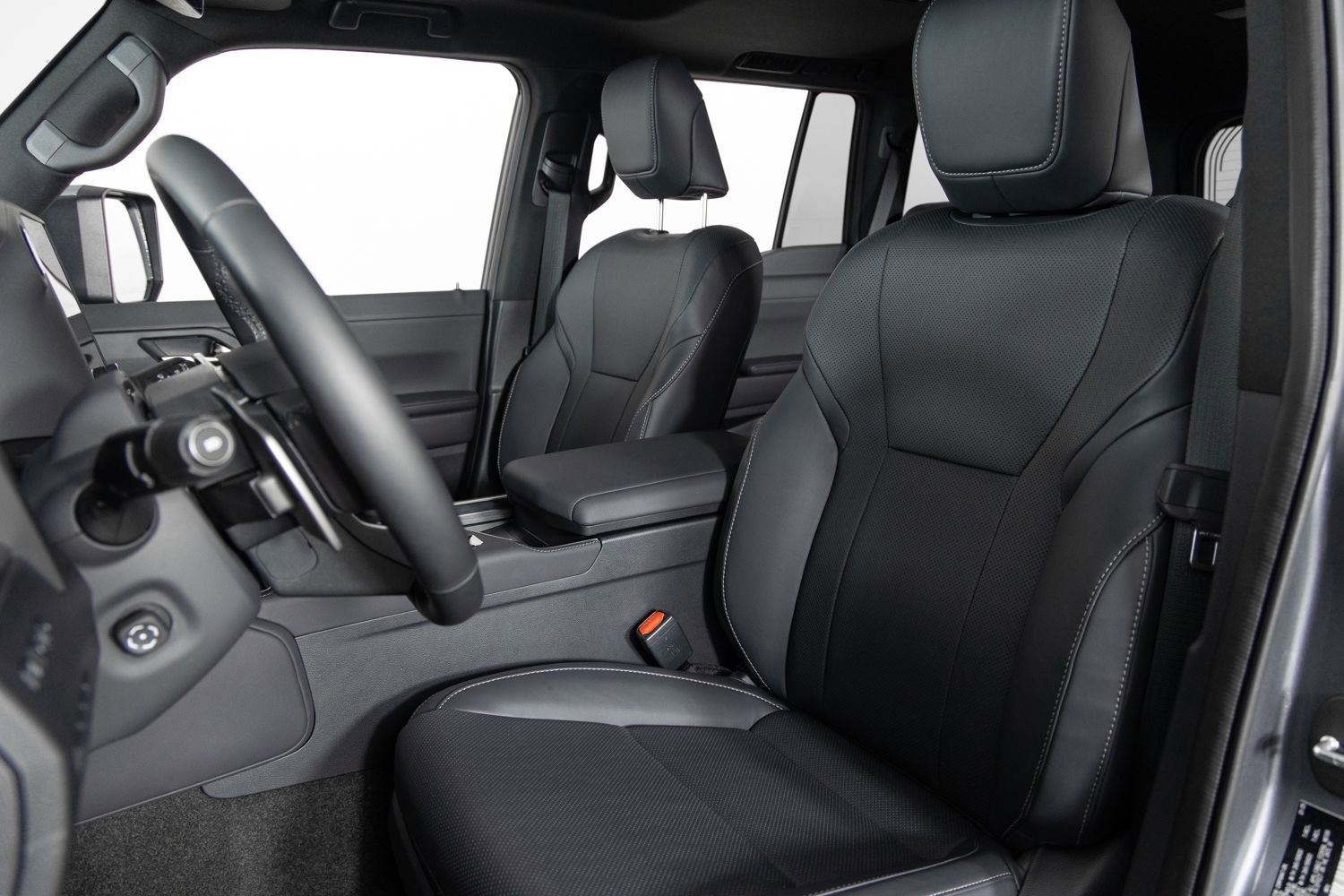 Used 2025 Lexus GX 550 image 16