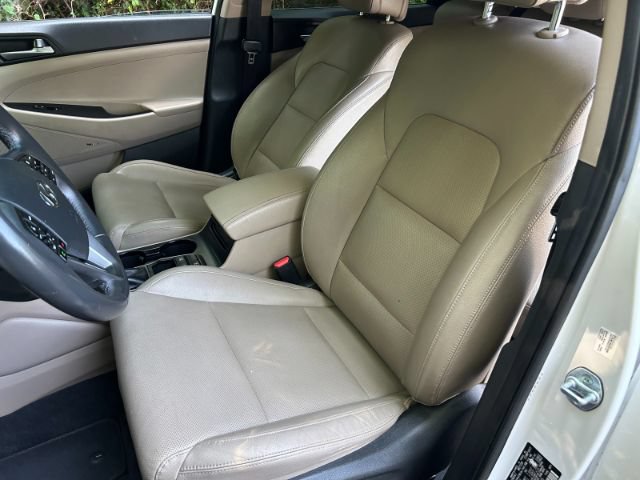 Used 2017 Hyundai Tucson SE Plus AWD/4WD image 9