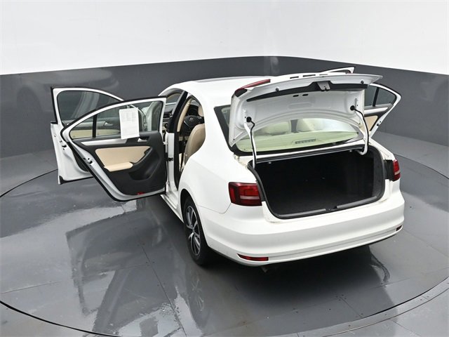 Used 2018 Volkswagen Jetta SE image 27