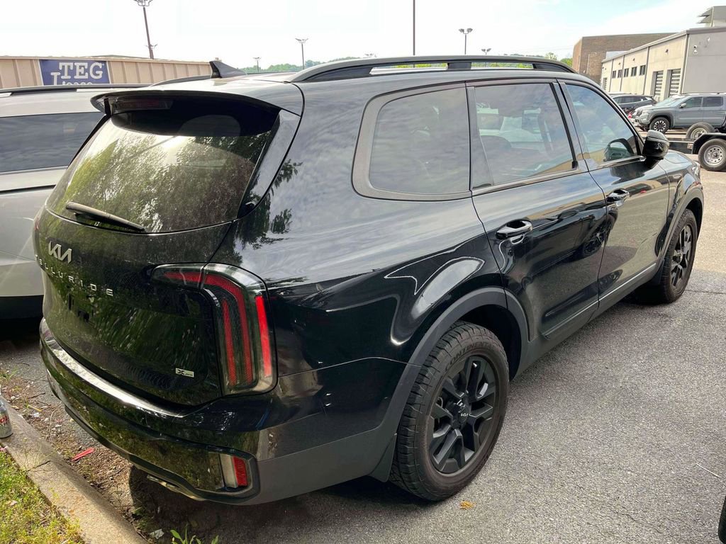 Used 2024 Kia Telluride SX Prestige X-Pro AWD/4WD image 2