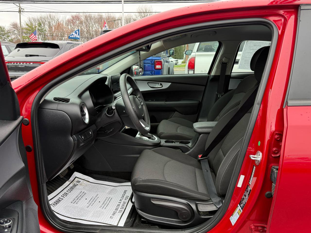Used 2022 Kia Forte LXS FWD image 10
