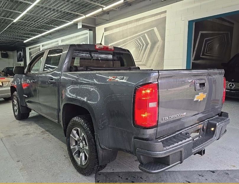Used 2017 Chevrolet Colorado Z71 image 4