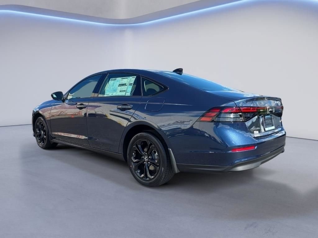 New 2025 Honda Accord SE image 3
