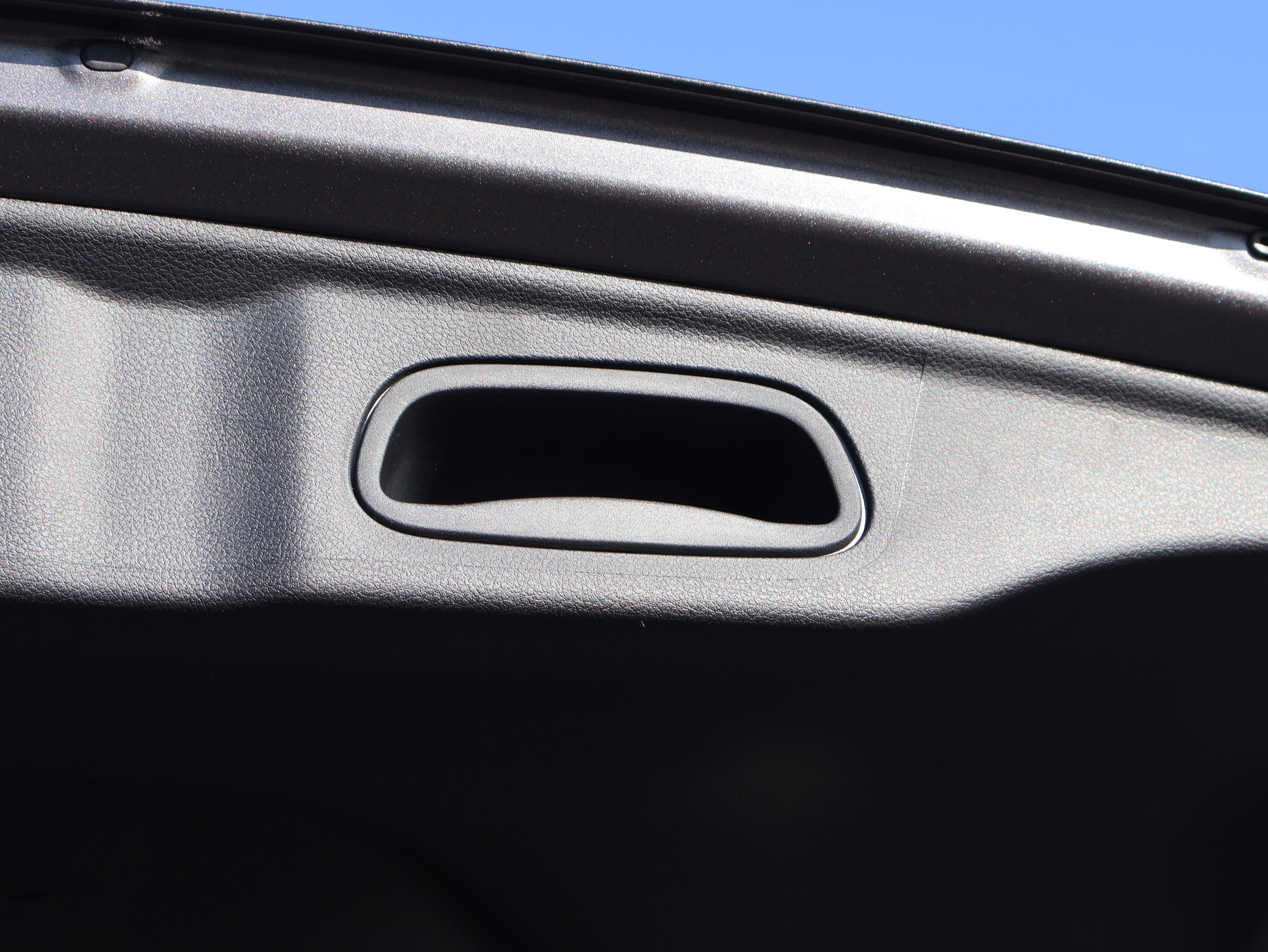 Used 2022 Jeep Compass Latitude w/ Convenience Group image 14