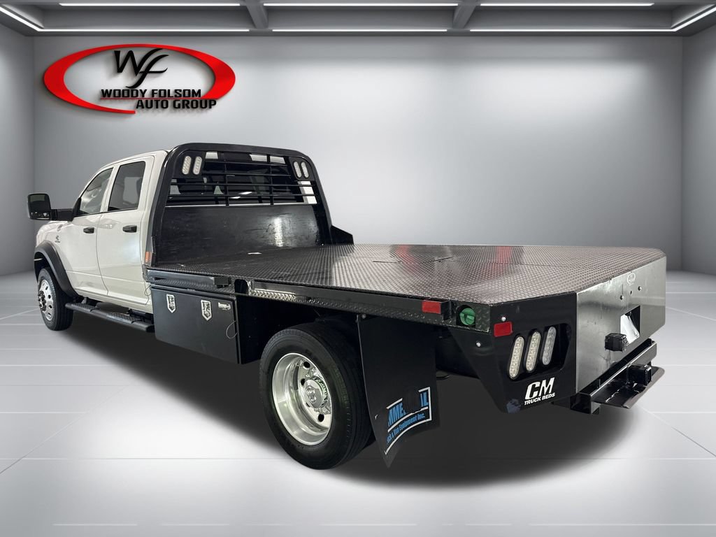 Used 2024 RAM 5500 Tradesman w/ Chrome Appearance Group AWD/4WD image 9