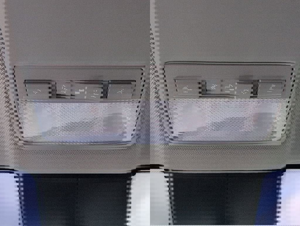 Certified 2022 Chevrolet Trax LT w/ Sport Edition image 17