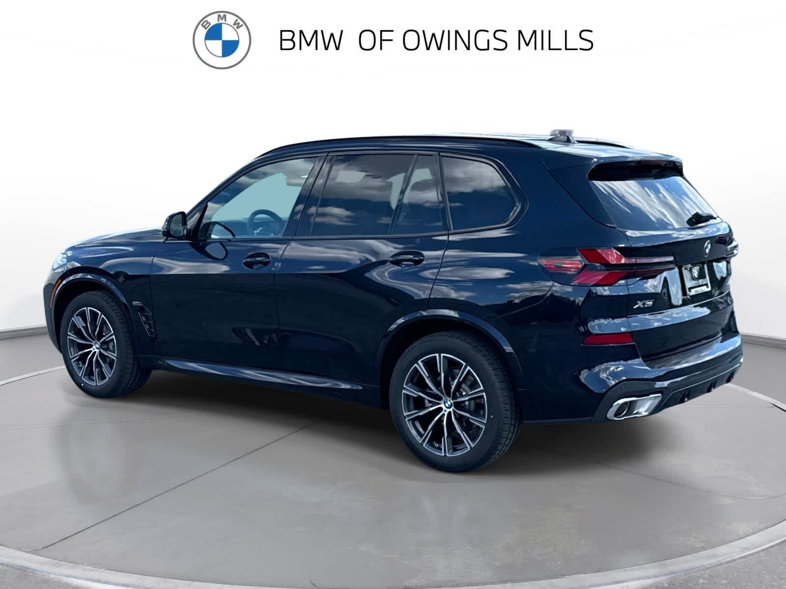 New 2026 BMW X5 xDrive40i w/ M Sport Package AWD/4WD image 6