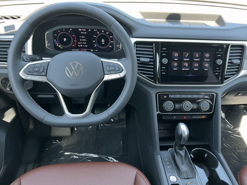 Used 2023 Volkswagen Atlas SE AWD/4WD image 5