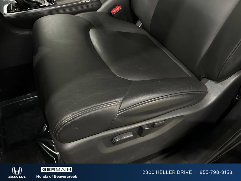 Used 2024 Nissan Armada SV AWD/4WD image 15