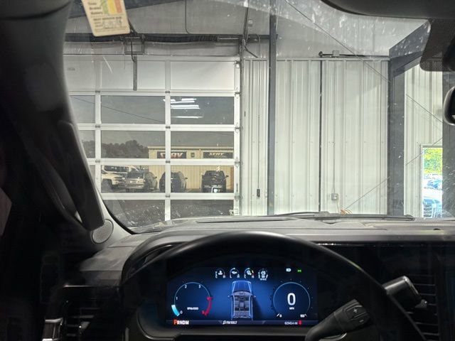 Used 2023 Ford F250 Lariat w/ Lariat Ultimate Package AWD/4WD image 8