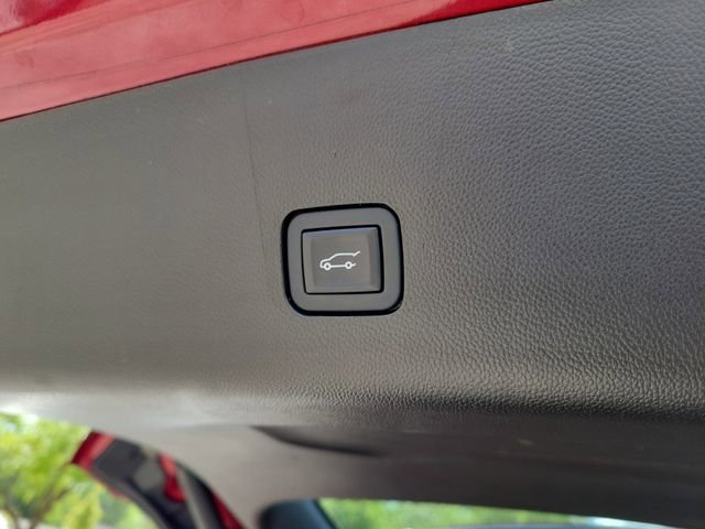 Used 2018 Chevrolet Traverse LT image 10