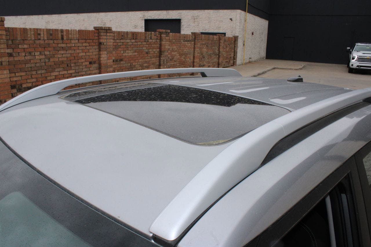 Used 2024 Hyundai Venue SEL image 4
