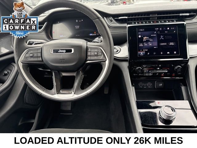 Used 2023 Jeep Grand Cherokee Altitude image 21