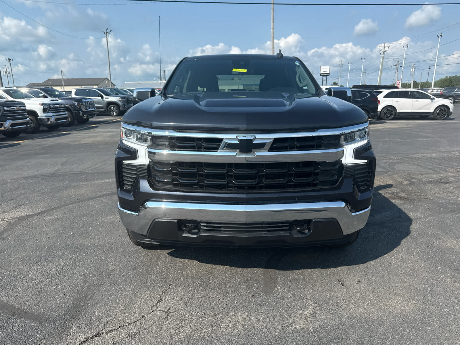 Certified 2023 Chevrolet Silverado 1500 LT AWD/4WD image 8