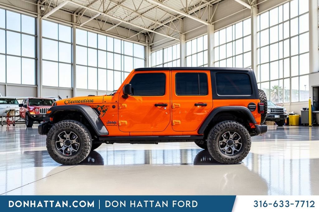 Used 2025 Jeep Wrangler Unlimited Rubicon w/ Convenience Group image 2