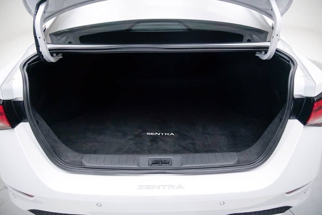 Used 2025 Nissan Sentra SV w/ All-Weather Package FWD image 13