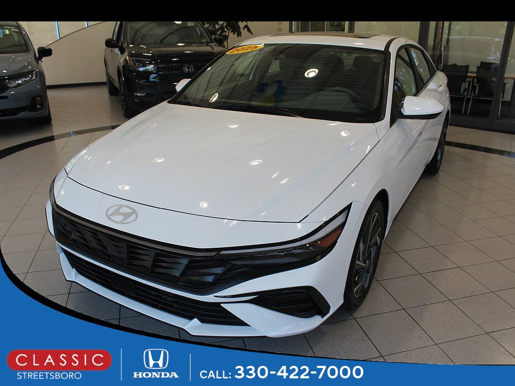 Used 2025 Hyundai Elantra SEL FWD video 1