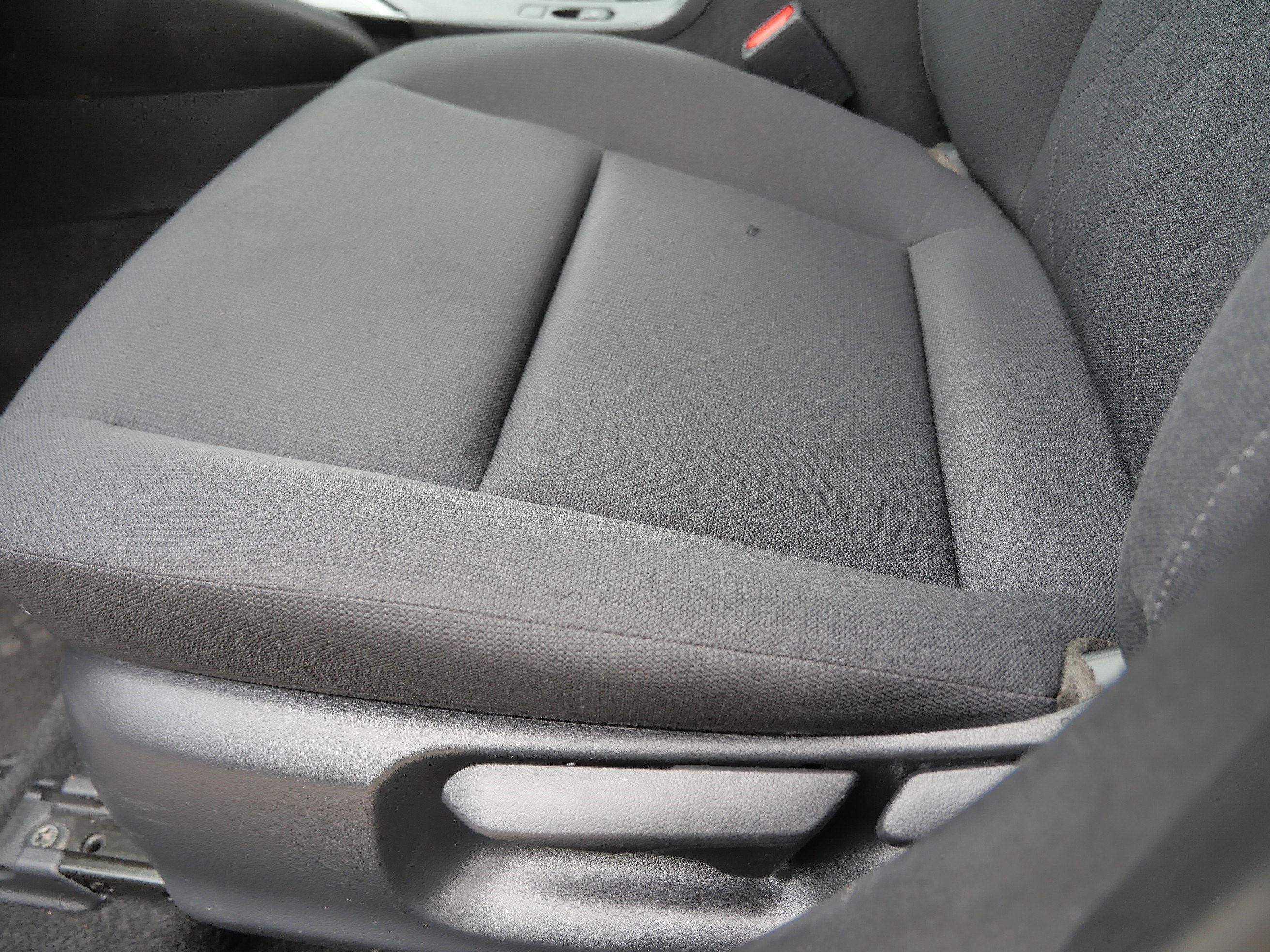 Certified 2024 Toyota Corolla LE FWD image 21