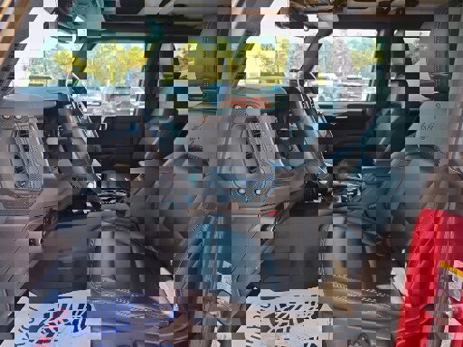 Certified 2025 Ford Bronco Badlands AWD/4WD image 6