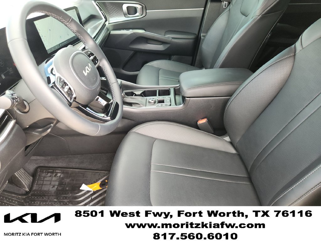 Certified 2025 Kia Sorento EX FWD image 15