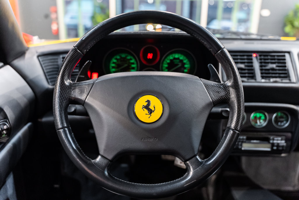 Used 1998 Ferrari F355 Berlinetta RWD image 5