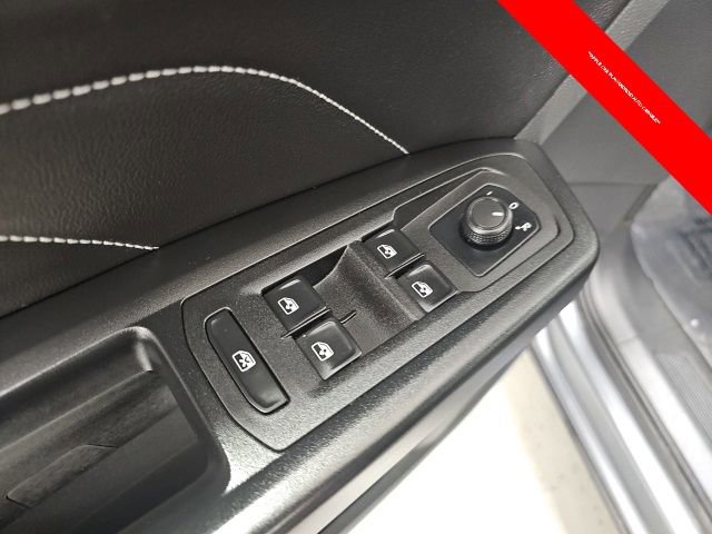 Used 2020 Volkswagen Atlas Cross Sport SEL AWD/4WD image 13