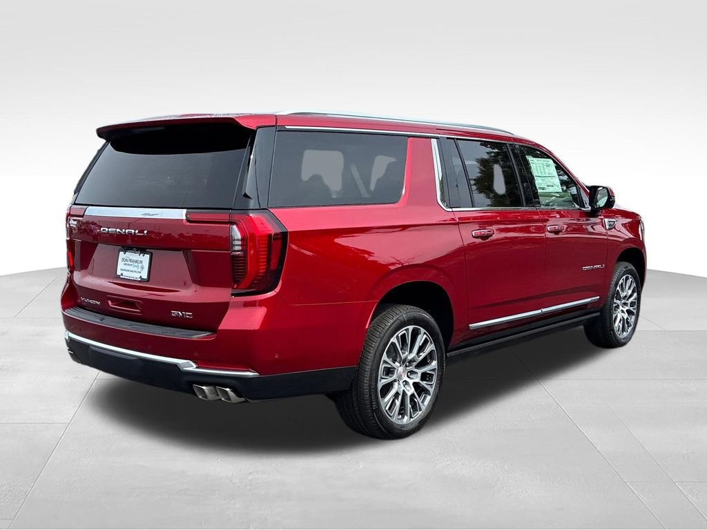 New 2026 GMC Yukon XL Denali w/ Sun & Power Step Package AWD/4WD image 5