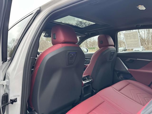 Used 2026 BMW 530i xDrive w/ Premium Package image 22