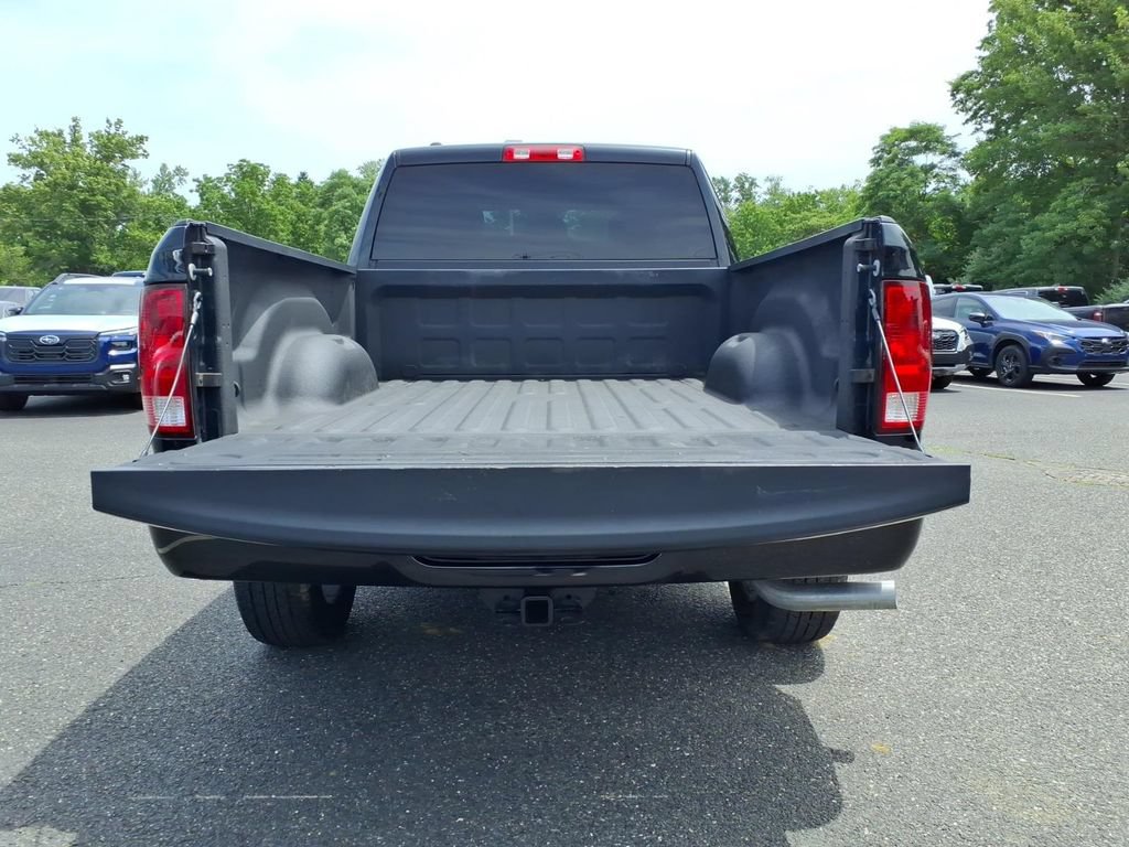 Used 2019 RAM 1500 Express w/ Express Value Package AWD/4WD image 16