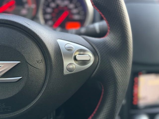 Used 2013 Nissan 370Z NISMO image 21