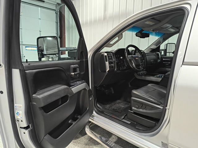 Used 2015 Chevrolet Silverado 2500 LTZ w/ Duramax Plus Package AWD/4WD image 11