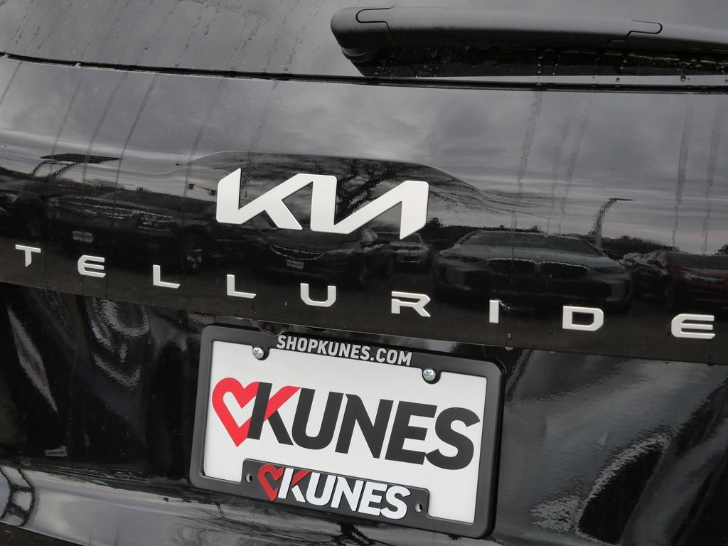Used 2023 Kia Telluride SX image 10
