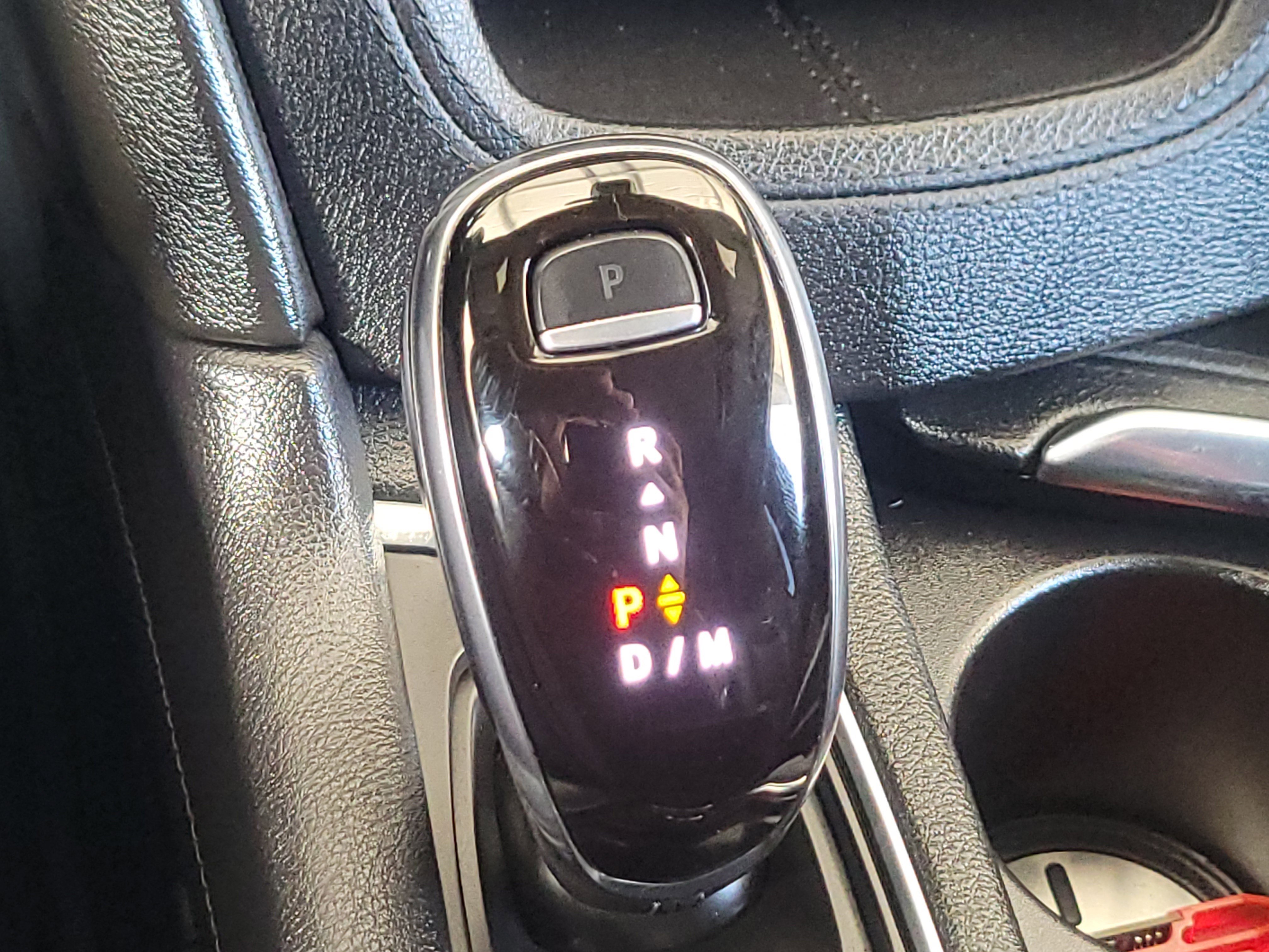 Used 2020 Cadillac XT6 Premium Luxury image 23