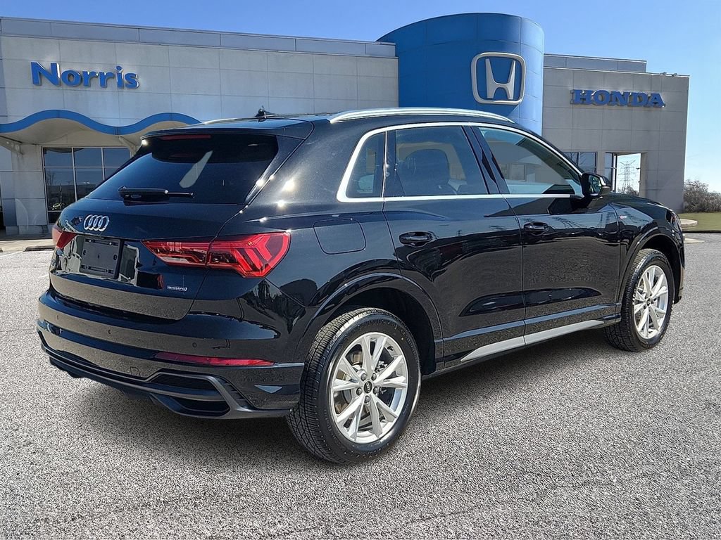 Used 2022 Audi Q3 2.0T Premium AWD/4WD image 4