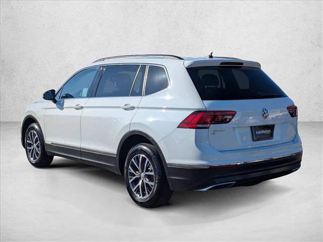 Used 2020 Volkswagen Tiguan SE w/ Panoramic Sunroof Package image 8