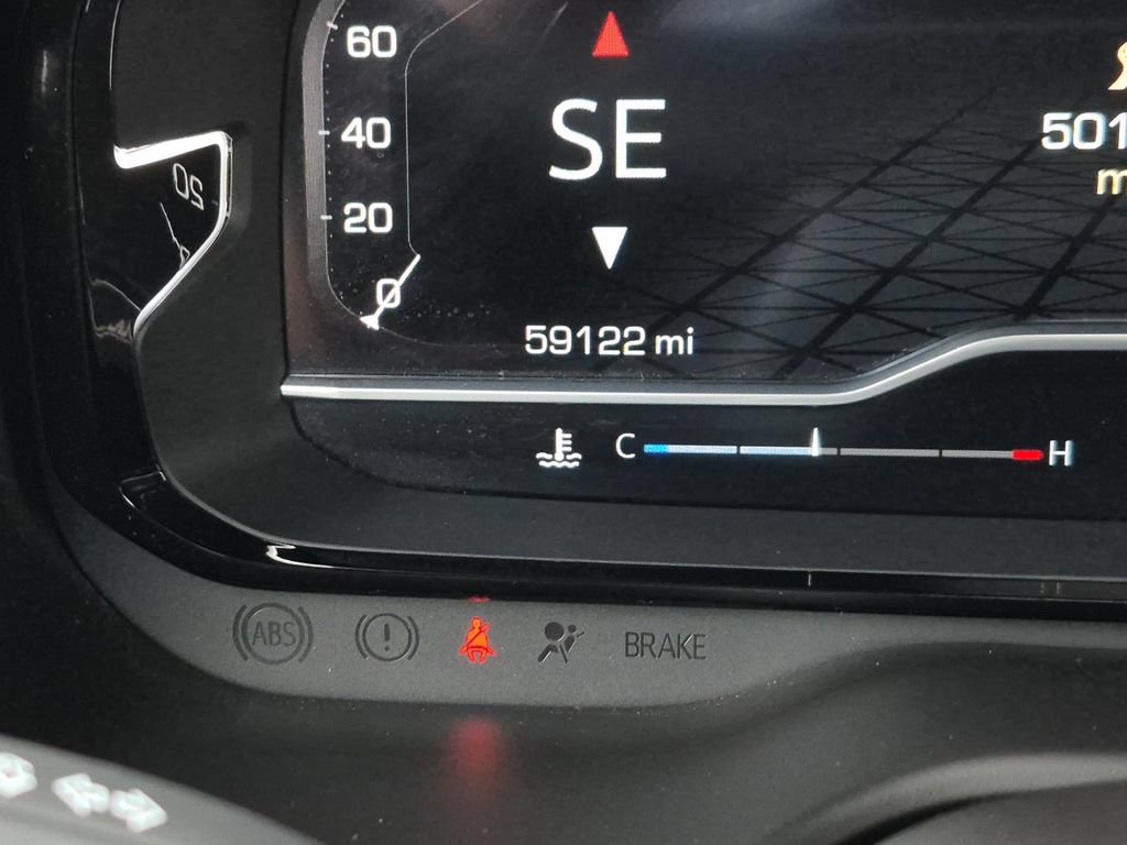 Used 2023 GMC Yukon Denali RWD image 29