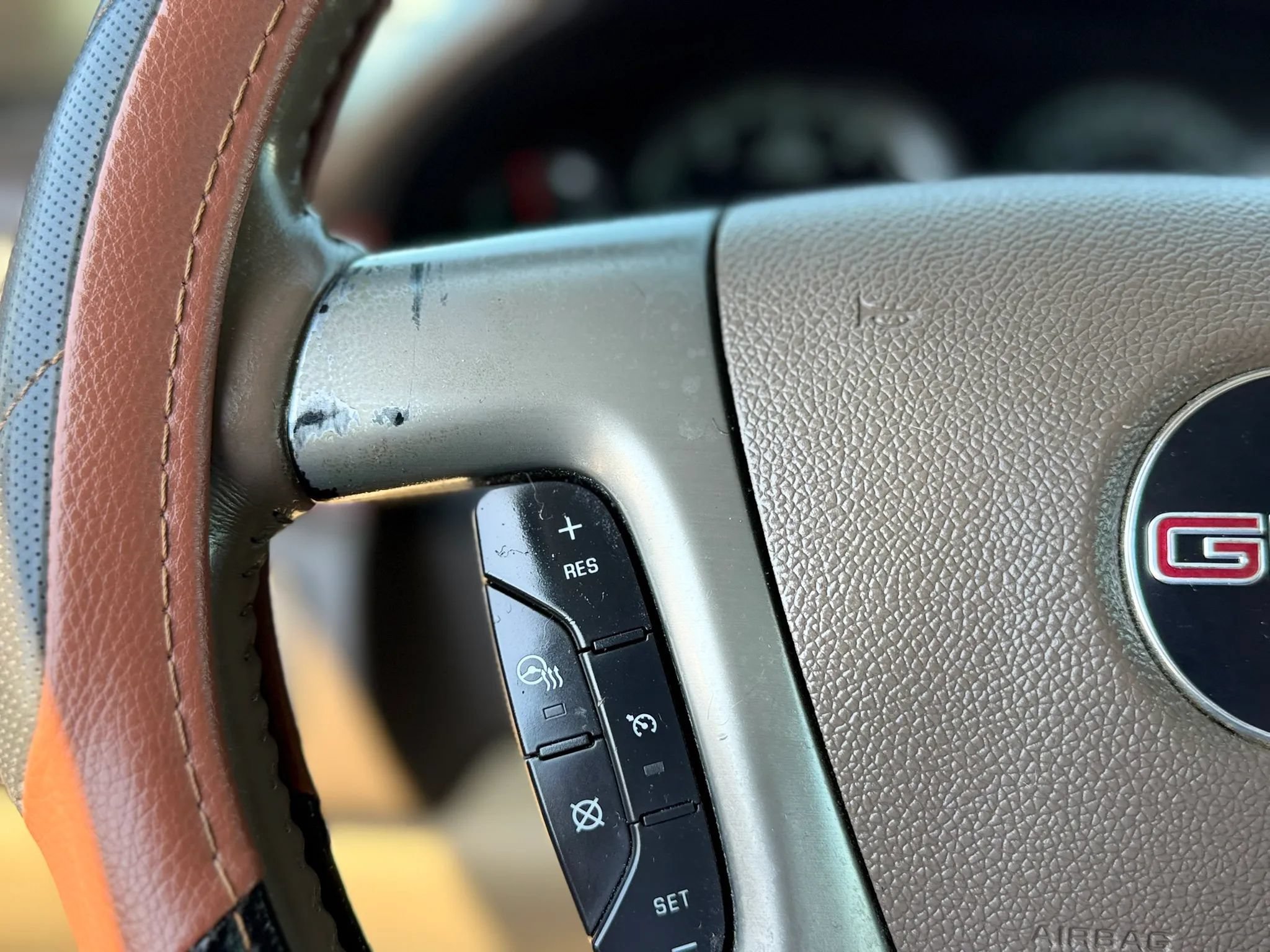 Used 2012 GMC Yukon SLT AWD/4WD image 28