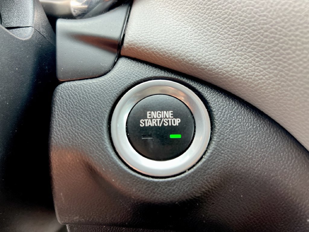 Used 2023 Chevrolet Equinox LT AWD/4WD image 15