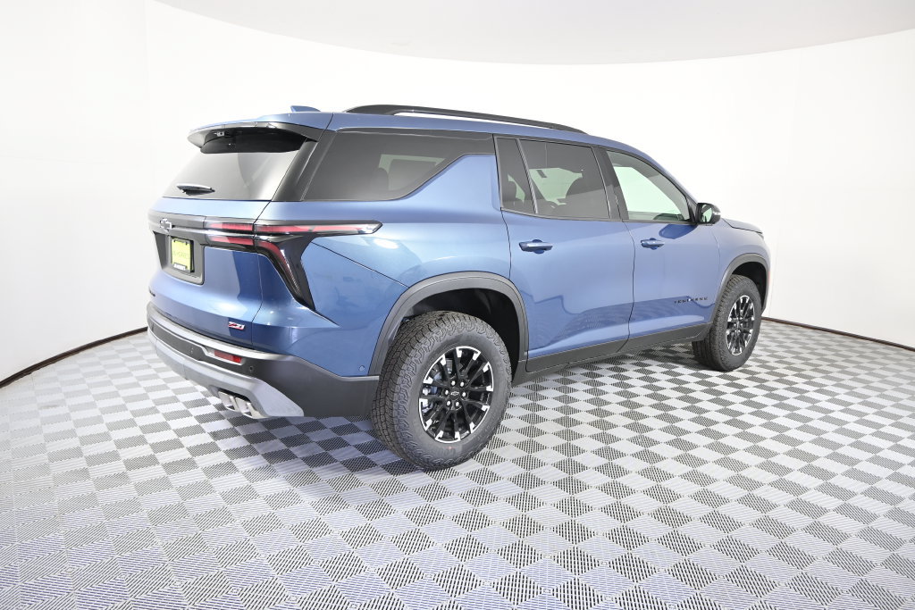 New 2026 Chevrolet Traverse Z71 w/ Enhanced Driving Package AWD/4WD image 6
